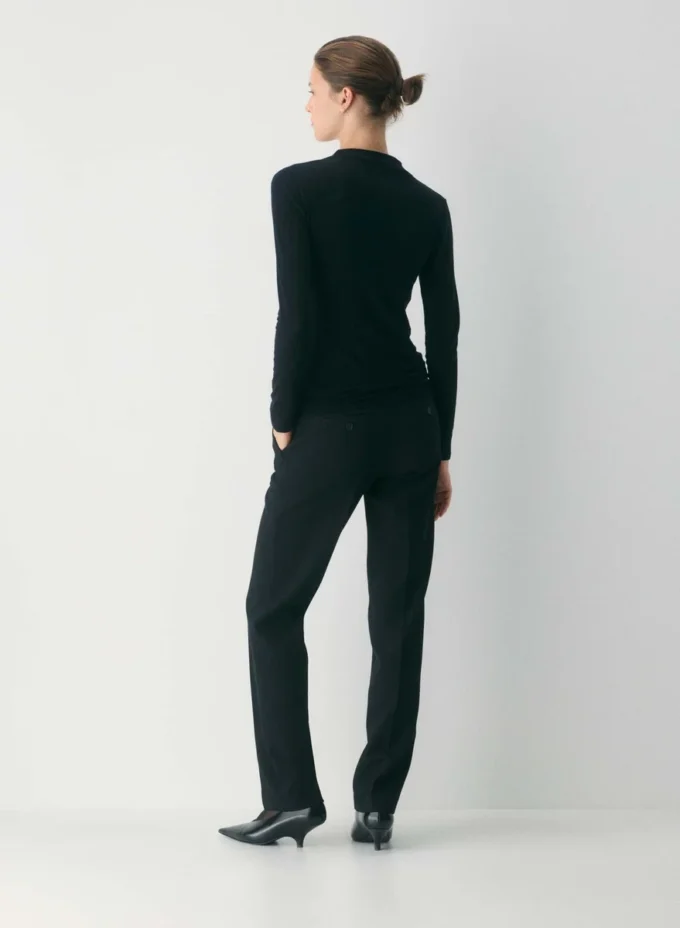 Lillian Longsleeve